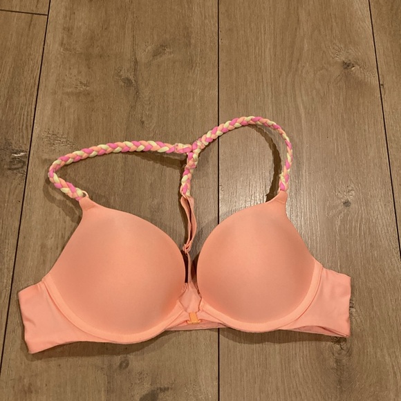 Victoria’s Secret Size 34A - Picture 3 of 13